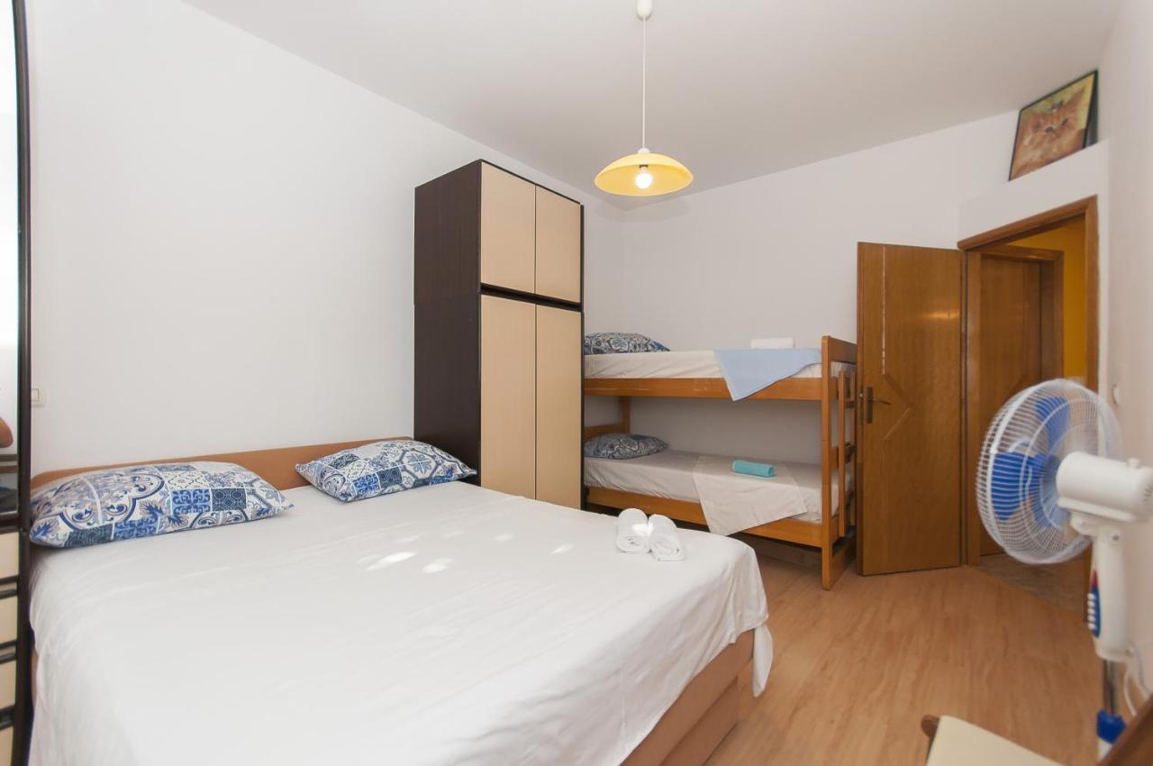Apartment Brajki Омиш Экстерьер фото